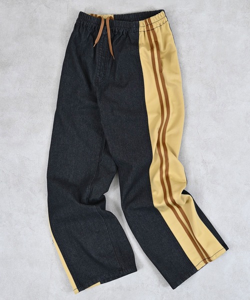 MARKEY'S（マーキーズ）の「トラックパンツリメイクデニムパンツ/おとな（デニムパンツ・レディース・ブルー/ブラック・160cm）」の3枚目の写真