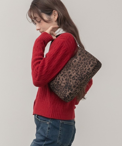 セール】ワンハンドルレオパード柄スエードショルダーバッグ