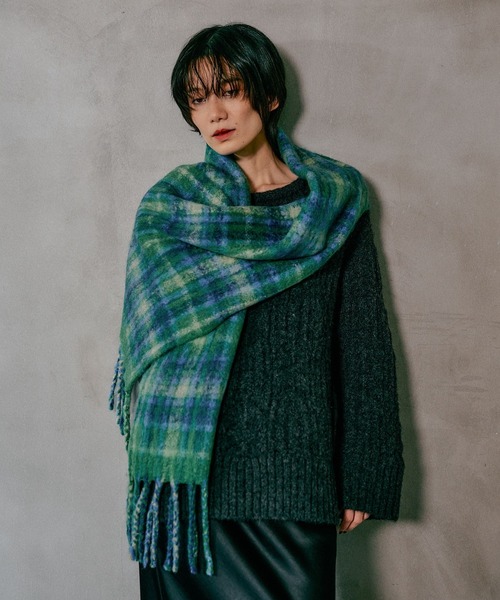 LEPSIM（レプシィム）の「インドチェックストール　581687（ストール/ショール・レディース・ネイビー/グリーン/レッド/ブルー・ONE SIZE）」の2枚目の写真