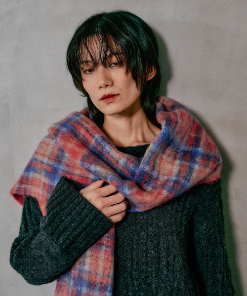 LEPSIM（レプシィム）の「インドチェックストール　581687（ストール/ショール・レディース・ネイビー/グリーン/レッド/ブルー・ONE SIZE）」の6枚目の写真