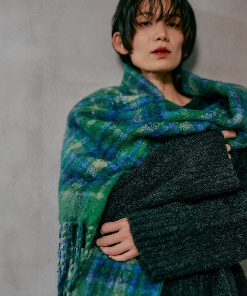 LEPSIM（レプシィム）の「インドチェックストール　581687（ストール/ショール・レディース・ネイビー/グリーン/レッド/ブルー・ONE SIZE）」の9枚目の写真
