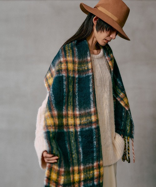 LEPSIM（レプシィム）の「インドチェックストール　581687（ストール/ショール・レディース・ネイビー/グリーン/レッド/ブルー・ONE SIZE）」の16枚目の写真