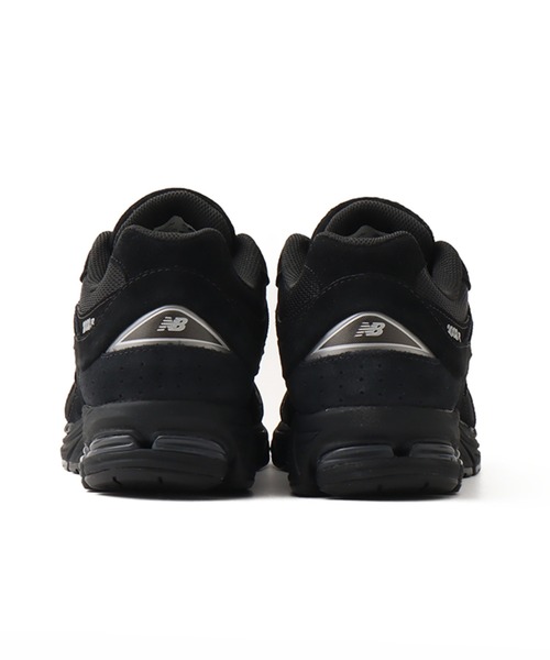 NEW BALANCE(ニューバランス)の「New Balance U200278J / ニューバランス U200278J(スニーカー・メンズ・ブラック・23.5cm/24.0cm/24.5cm/25.0cm/25.5cm/26.0cm/26.5cm/27.0cm/28.5cm/29.0cm/30.0cm/23.0cm/28.0cm/27.5cm)」の3枚目の写真