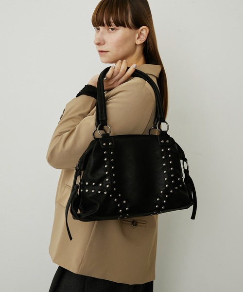 uyu.(ウユ)の「【1泊2日対応】スタッズミニボストンバッグ/トートバッグ(トートバッグ・レディース・ブラウン/アイボリー/ブラック・FREE)」の16枚目の写真