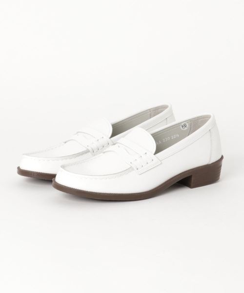 HARUTA（ハルタ）の「HARUTA　ハルタ　大人のローファー　230（ローファー・レディース・グリーン/ブラック/レッド/ブラウン/ブルー/ホワイト/ホワイト系その他/シルバー系その他・24.5cm/24.0cm/23.0cm/23.5cm/22.5cm/25.0cm）」の3枚目の写真