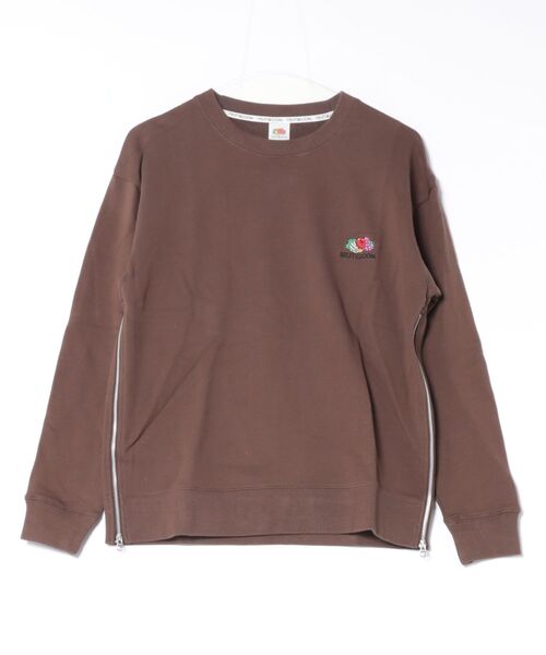 ARCHIVER(アーカイバ)の「【ST】【FRUIT OF THE LOOM】サイドジップスウェット(スウェット・レディース・グレー/レッド/ブラウン/ベージュ・SMALL/X-LARGE/LARGE/MEDIUM)」の2枚目の写真