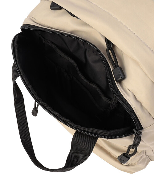 DANTON（ダントン）の「Polyester Twill Backpack〈PEUPLIERS 17〉（バックパック/リュック・レディース・グレー/ベージュ系その他/ブラック・-）」の13枚目の写真