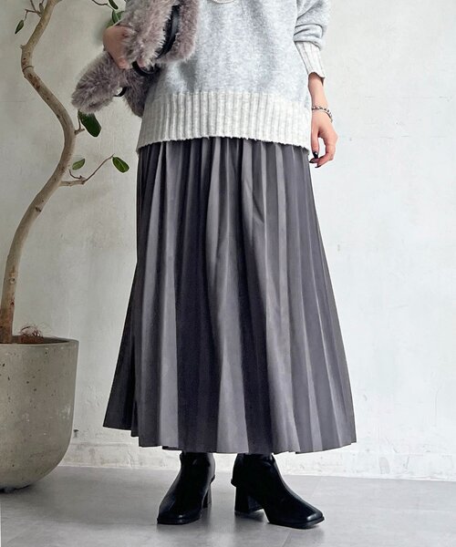 un dix cors（アンディコール）の「スエードプリーツスカート（スカート・レディース・チャコールグレー/アイボリー/ベージュ・FREE）」の13枚目の写真