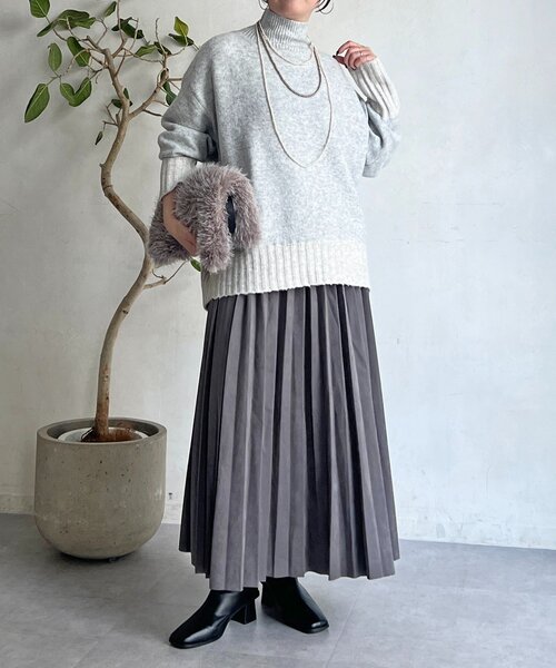 un dix cors（アンディコール）の「スエードプリーツスカート（スカート・レディース・チャコールグレー/アイボリー/ベージュ・FREE）」の17枚目の写真