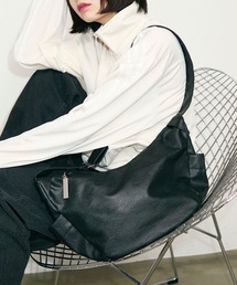 UNDERSTATEMENTs（アンダーステイトメント）の「【ユニセックス】レザーショルダーバッグ/モードボディバッグ（ショルダーバッグ）」