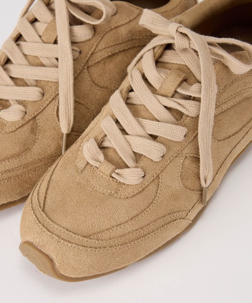 BARNYARDSTORM（バンヤードストーム）の「BARNYARDSTORM / スエードライトスニーカー【一部店舗限定】（スニーカー・レディース・ベージュ/チャコールグレー・S/M/L）」の9枚目の写真
