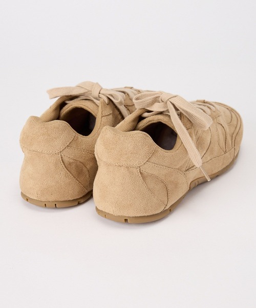 BARNYARDSTORM（バンヤードストーム）の「BARNYARDSTORM / スエードライトスニーカー【一部店舗限定】（スニーカー・レディース・ベージュ/チャコールグレー・S/M/L）」の13枚目の写真