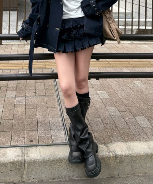 RAY CASSIN（レイカズン）の「ベルト付きティアードデニムミニスカート（スカート・レディース・ネイビー・FREE）」の17枚目の写真