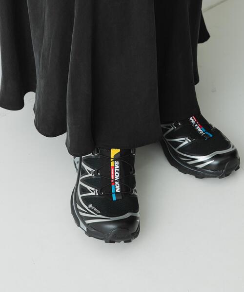 SALOMON(サロモン)の「SALOMON XT-6 GTX(スニーカー・レディース・ブラック・25/24/23.5/24.5)」の2枚目の写真