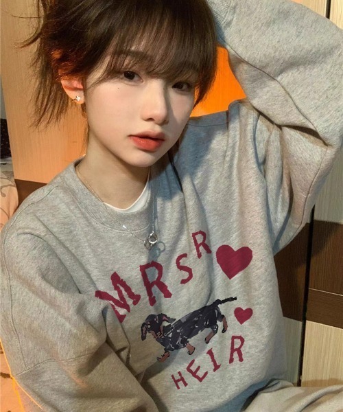 LAC-VERT（ラック・ヴェール）の「落書き風ドッグプルオーバー（スウェット・レディース・グレー/チャコールグレー・FREE）」の7枚目の写真