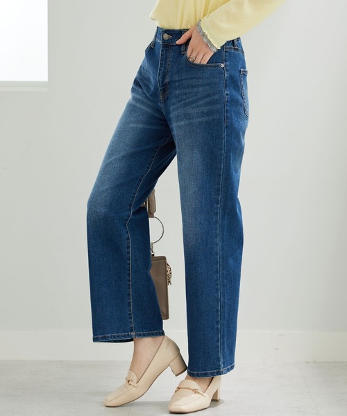 BELLUNA PLUS(ベルーナ)の「デニム素材美脚見えワイドパンツ68丈(その他パンツ・レディース・ネイビー/ケミカルウォッシュ/ブルー・MEDIUM/SMALL/X-LARGE/LARGE)」の2枚目の写真