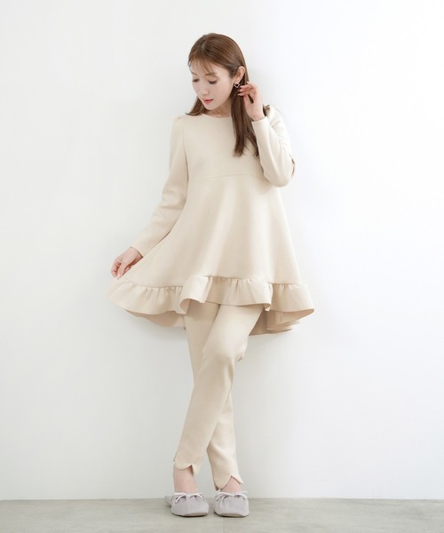 Liala×PG(リアラバイピージー)の「ダンボールニット スカラップヘム パンツ Liala×PG(その他パンツ・レディース・ブラック/アイボリー/ネイビー・S/XS)」の9枚目の写真