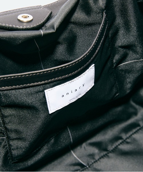 aniary(アニアリ)の「トートバッグ(リアリティレザー)(トートバッグ・メンズ・チャコールグレー/ブラック・FREE)」の10枚目の写真