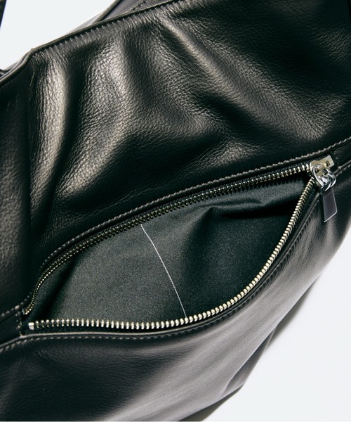 aniary(アニアリ)の「トートバッグ(リアリティレザー)(トートバッグ・メンズ・チャコールグレー/ブラック・FREE)」の12枚目の写真