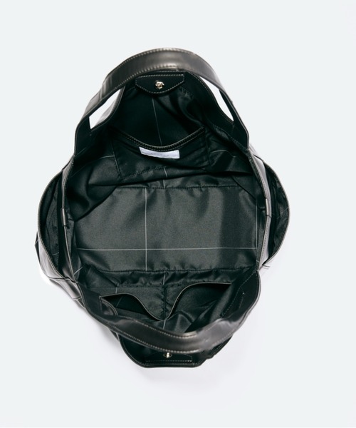 aniary(アニアリ)の「トートバッグ(リアリティレザー)(トートバッグ・メンズ・チャコールグレー/ブラック・FREE)」の8枚目の写真