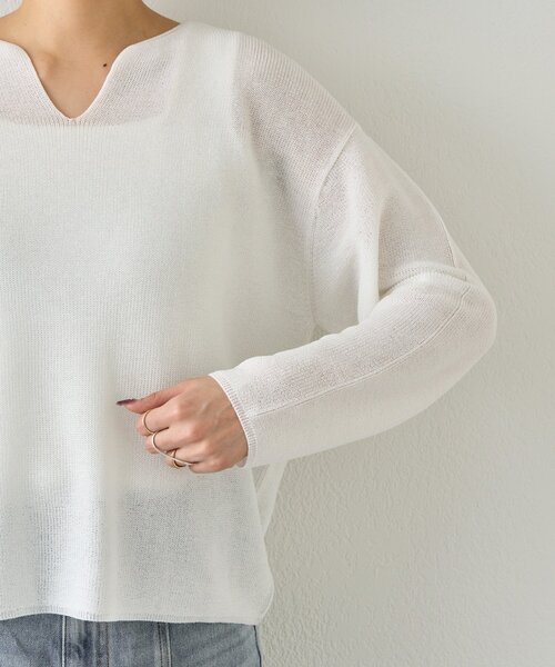 Jena espace merveilleux（ジェナ　エスパスメルヴェイユ）の「【春ニット】ギマライクカタアゼVニット（ニット/セーター・レディース・ベージュ/オフホワイト/ブラック・FREE）」の20枚目の写真