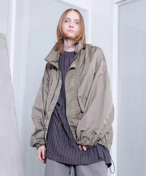 VOAAOV（ヴォアーブ）の「【VOAAOV】NYLON ZIP BLOUSON（ブルゾン・メンズ・ブラック/オリーブ/ネイビー・0/1/2）」の2枚目の写真