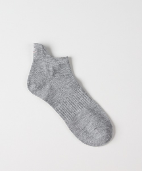 Right-on（ライトオン）の「BASIC SOCKS(ベーシックソックス)Ａスマイル刺繍ソックス（ソックス/靴下・レディース・ブラック/オフホワイト/グレー/イエロー/ピンク・フリー）」の7枚目の写真