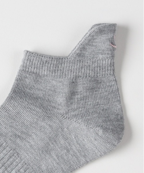 Right-on（ライトオン）の「BASIC SOCKS(ベーシックソックス)Ａスマイル刺繍ソックス（ソックス/靴下・レディース・ブラック/オフホワイト/グレー/イエロー/ピンク・フリー）」の10枚目の写真