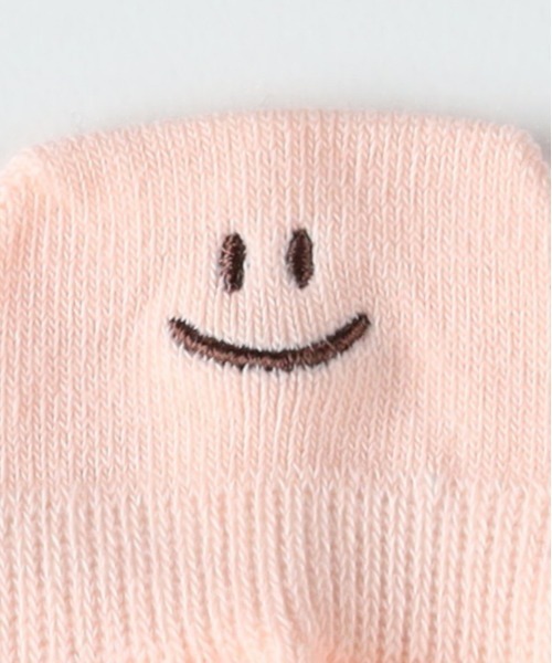 Right-on（ライトオン）の「BASIC SOCKS(ベーシックソックス)Ａスマイル刺繍ソックス（ソックス/靴下・レディース・ブラック/オフホワイト/グレー/イエロー/ピンク・フリー）」の13枚目の写真