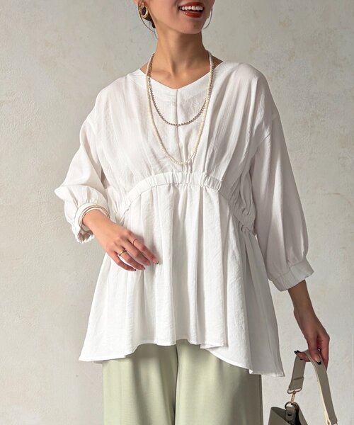 Chez toi（シェトワ）の「ギャザーペプラムチュニック（シャツ/ブラウス・レディース・オレンジ/ホワイト/ブラック・FREE）」の6枚目の写真