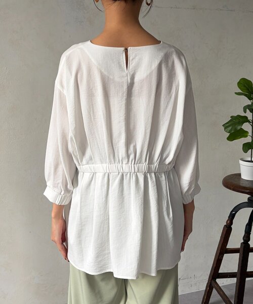 Chez toi（シェトワ）の「ギャザーペプラムチュニック（シャツ/ブラウス・レディース・オレンジ/ホワイト/ブラック・FREE）」の13枚目の写真