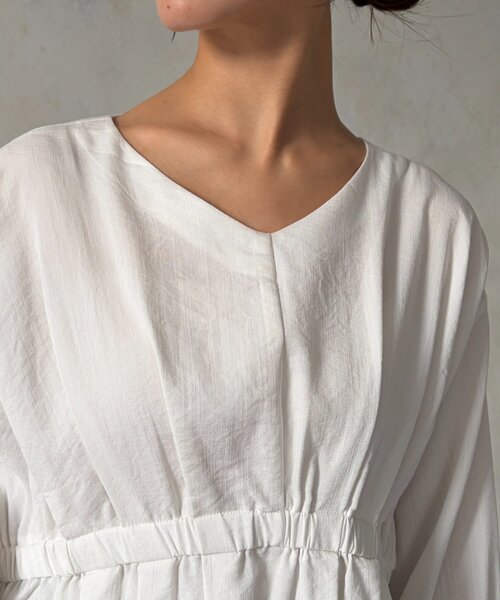 Chez toi（シェトワ）の「ギャザーペプラムチュニック（シャツ/ブラウス・レディース・オレンジ/ホワイト/ブラック・FREE）」の14枚目の写真