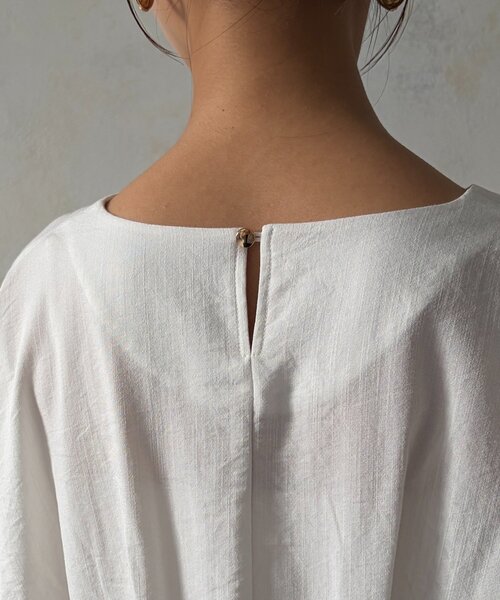 Chez toi（シェトワ）の「ギャザーペプラムチュニック（シャツ/ブラウス・レディース・オレンジ/ホワイト/ブラック・FREE）」の15枚目の写真