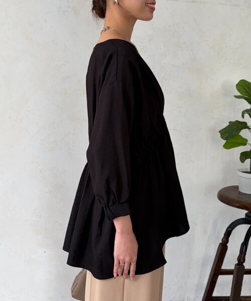 Chez toi（シェトワ）の「ギャザーペプラムチュニック（シャツ/ブラウス・レディース・オレンジ/ホワイト/ブラック・FREE）」の21枚目の写真