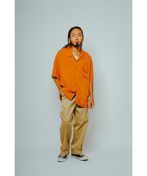 BIG MIKE（ビッグマイク）の「BIG MIKE ビッグマイク / レーヨンシャツ 半袖 オープンカラー 無地アロハ とろみシャツ メンズ レディース //// 102625540（シャツ/ブラウス・メンズ・ダークネイビー/グリーン/ダークブラウン/オレンジ・MEDIUM/X-LARGE/LARGE）」の10枚目の写真