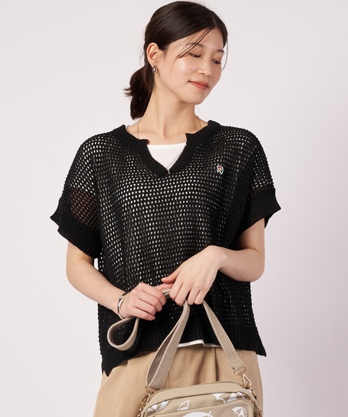 Arnold Palmer(アーノルドパーマー)の「メッシュニット プルオーバー + レイヤードT セット(Tシャツ/カットソー・レディース・ライトベージュ/ブラック/サックスブルー・S/M/L)」の2枚目の写真
