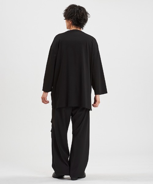 NO ID.（ノーアイディ）の「mlt5615-ｽﾘｯﾄﾚｲﾔｰﾄﾞ8分袖BIG-T Tシャツ(458006-441T)（Tシャツ/カットソー・メンズ・グレー/ブラック/ホワイト・ONE SIZE）」の7枚目の写真