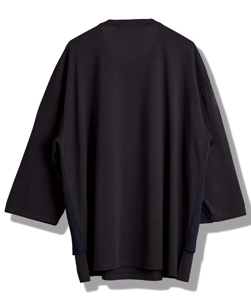 NO ID.（ノーアイディ）の「mlt5615-ｽﾘｯﾄﾚｲﾔｰﾄﾞ8分袖BIG-T Tシャツ(458006-441T)（Tシャツ/カットソー・メンズ・グレー/ブラック/ホワイト・ONE SIZE）」の12枚目の写真