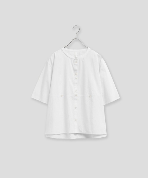 Kelen(ケレン)の「「KELEN / ケレン」クレリックバンドカラーコットンブラウス(シャツ/ブラウス・レディース・ライトグレー/ネイビー/ライトベージュ/オフホワイト・M/S)」の3枚目の写真