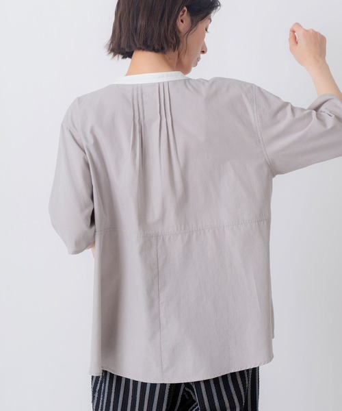 Kelen(ケレン)の「「KELEN / ケレン」クレリックバンドカラーコットンブラウス(シャツ/ブラウス・レディース・ライトグレー/ネイビー/ライトベージュ/オフホワイト・M/S)」の22枚目の写真