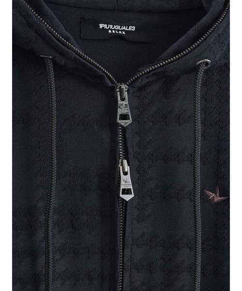 1PIU1UGUALE3 RELAX (ウノピゥウノウグァーレトレ リラックス)の「【1PIU1UGUALE3】 RANDOM HOUNDSTOOTH HOODIE(パーカー・メンズ・ブラック/ホワイト・3/2/4)」の8枚目の写真