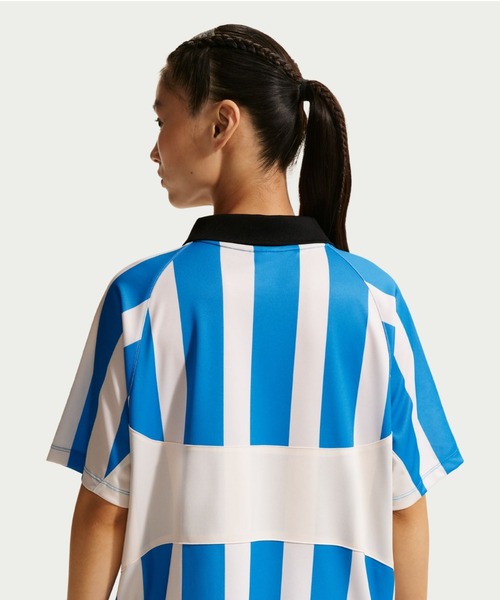 NIKE(ナイキ)の「NIKE AS WMNS NSW STREET OS SS STRP JSY / ナイキ ウィメンズ NSW ストリート OS STRP JSY SS トップ 【SP】(ジャージ・レディース・ブラック・S/M/L)」の15枚目の写真