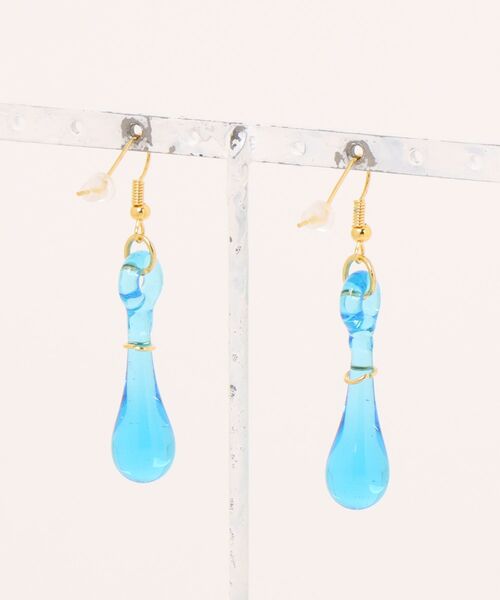 欧州航路（オウシュウコウロ）の「【欧州航路】ベネチアンガラス スティラピアス（ピアス（両耳用）・レディース・パープル/ブルー・FREE）」の3枚目の写真