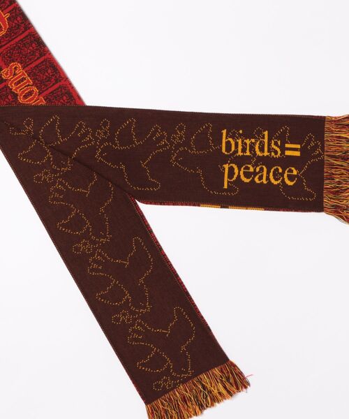 MONTMARTRE NEW YORK(モンマルトルニューヨーク)の「Red Emotion Scarf S-96(マフラー・レディース・マルチ・ONE SIZE)」の4枚目の写真