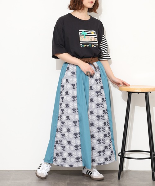 Emago(イマゴ)の「EMAGO 2色北欧花刺繍スカート(スカート・レディース・ネイビー/グレー・FREE)」の9枚目の写真