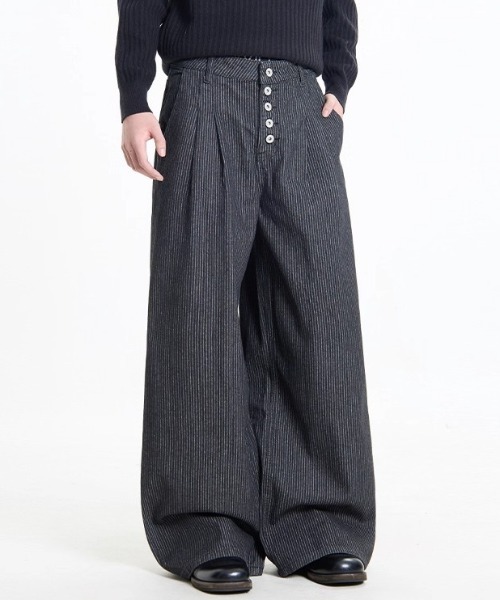 link lot（リンクロット）の「ボタンフライストライプタックデニムパンツ（デニムパンツ・メンズ・ブラック・L/M）」の8枚目の写真