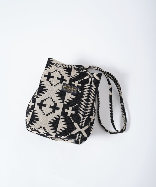 PENDLETON（ペンドルトン）の「【 PENDLETON / ペンドルトン 】GOBLINS BUCKET BAG / ゴブランバケットバッグ（ショルダーバッグ・レディース・ブルー/ブラック・FREE）」の15枚目の写真