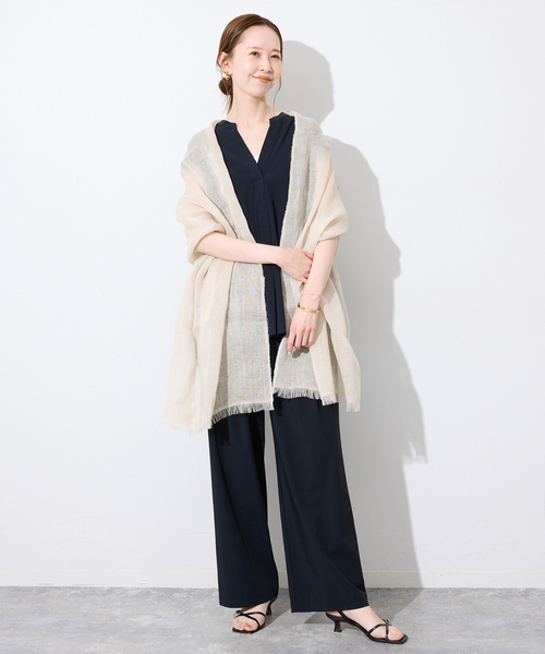 SLOBE IENA（スローブイエナ）の「SLOBE IENA ストール（ストール/ショール・レディース・ベージュ/ピンク/カーキ・FREE）」の4枚目の写真