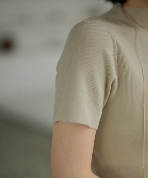 LAULEN(ローレン)の「bottle neck peplum knit tops /ボトルネックペプラム半袖ニットトップス(ニット/セーター・レディース・レッド/ブラック/アイボリー/ベージュ・FREE)」の20枚目の写真