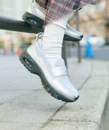 NIKE（ナイキ）の「W AIR MAX PHENOMENA　IV4690-099（ローファー）」